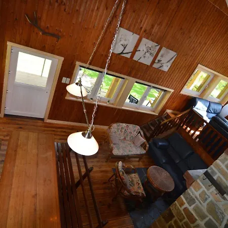 Welcoming Cottage In Hatrival With Terrace Holiday home