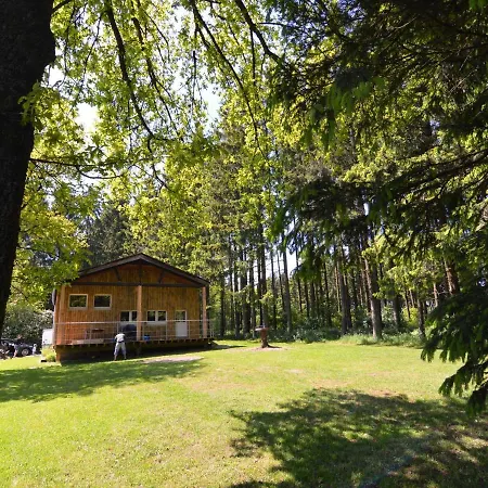 Welcoming Cottage In Hatrival With Terrace Holiday home *