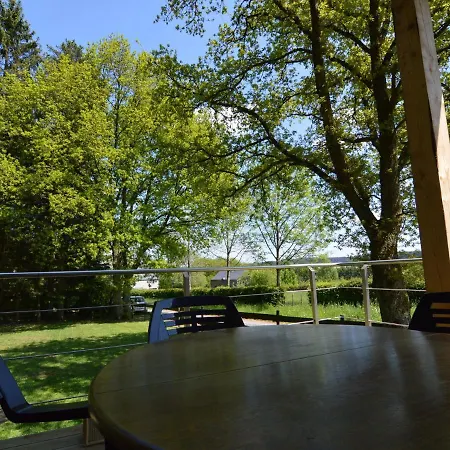 Holiday home Welcoming Cottage In Hatrival With Terrace *
